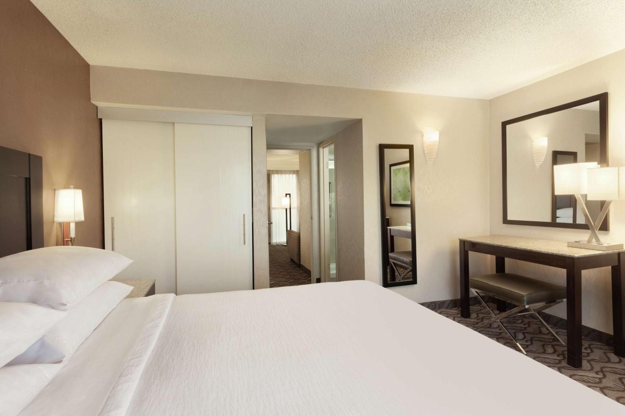 Embassy Suites By Hilton Arcadia-Pasadena Area Exteriér fotografie