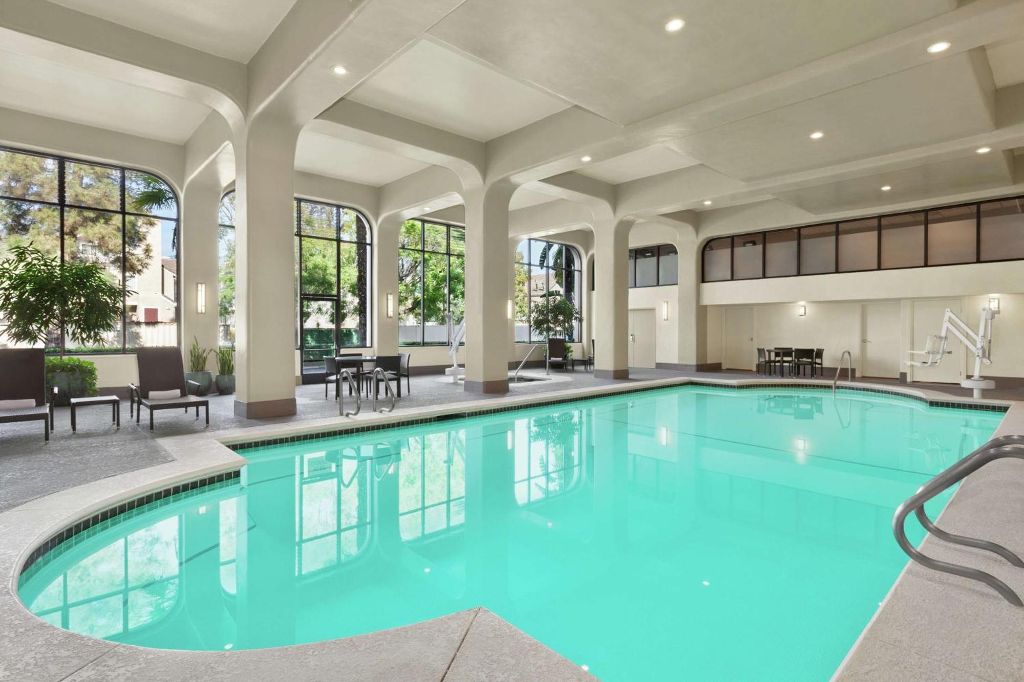 Embassy Suites By Hilton Arcadia-Pasadena Area Exteriér fotografie