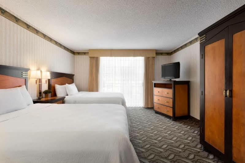 Embassy Suites By Hilton Arcadia-Pasadena Area Exteriér fotografie